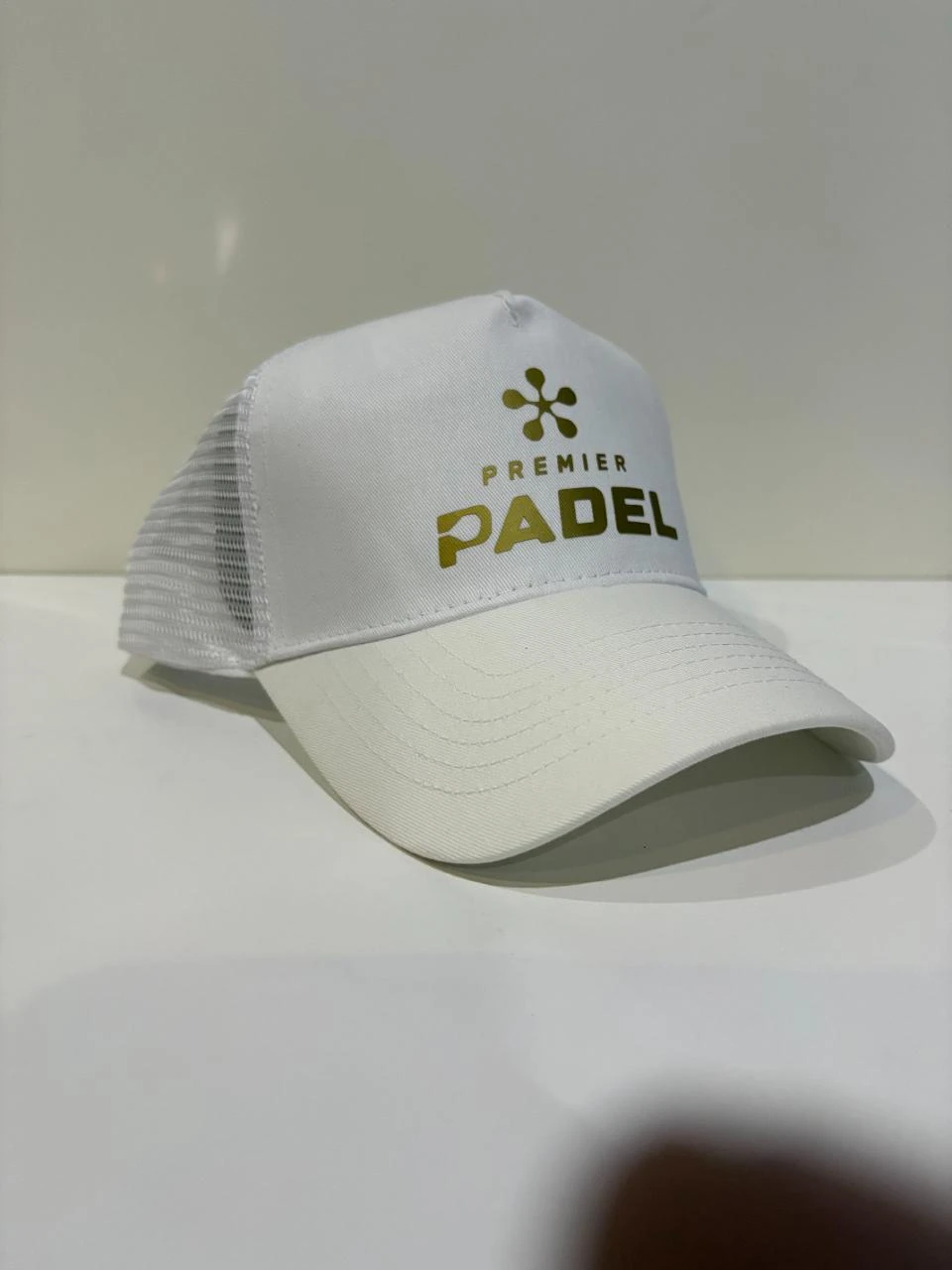 Premier Padel padel cap, P1, P2, P3, white and gold, one size fits all – photo 3